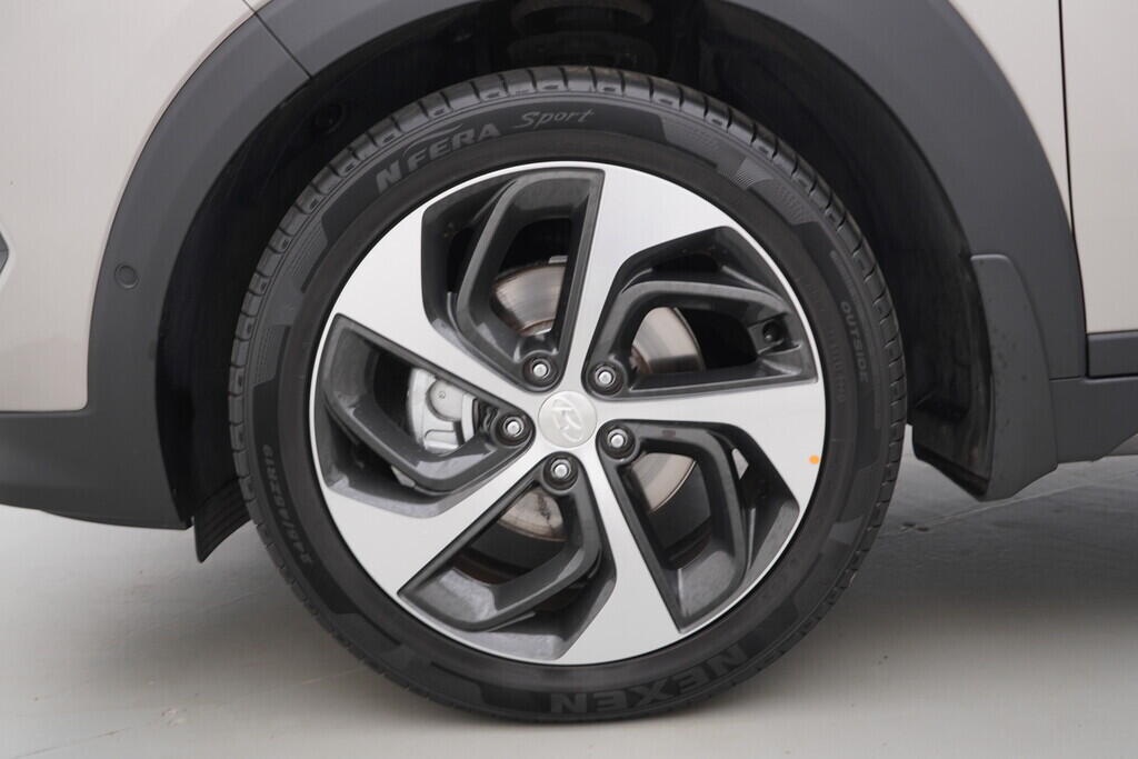 OC199V00847_43.webp_TUCSON PREMIUM  2.0  136 kW automat, DPH