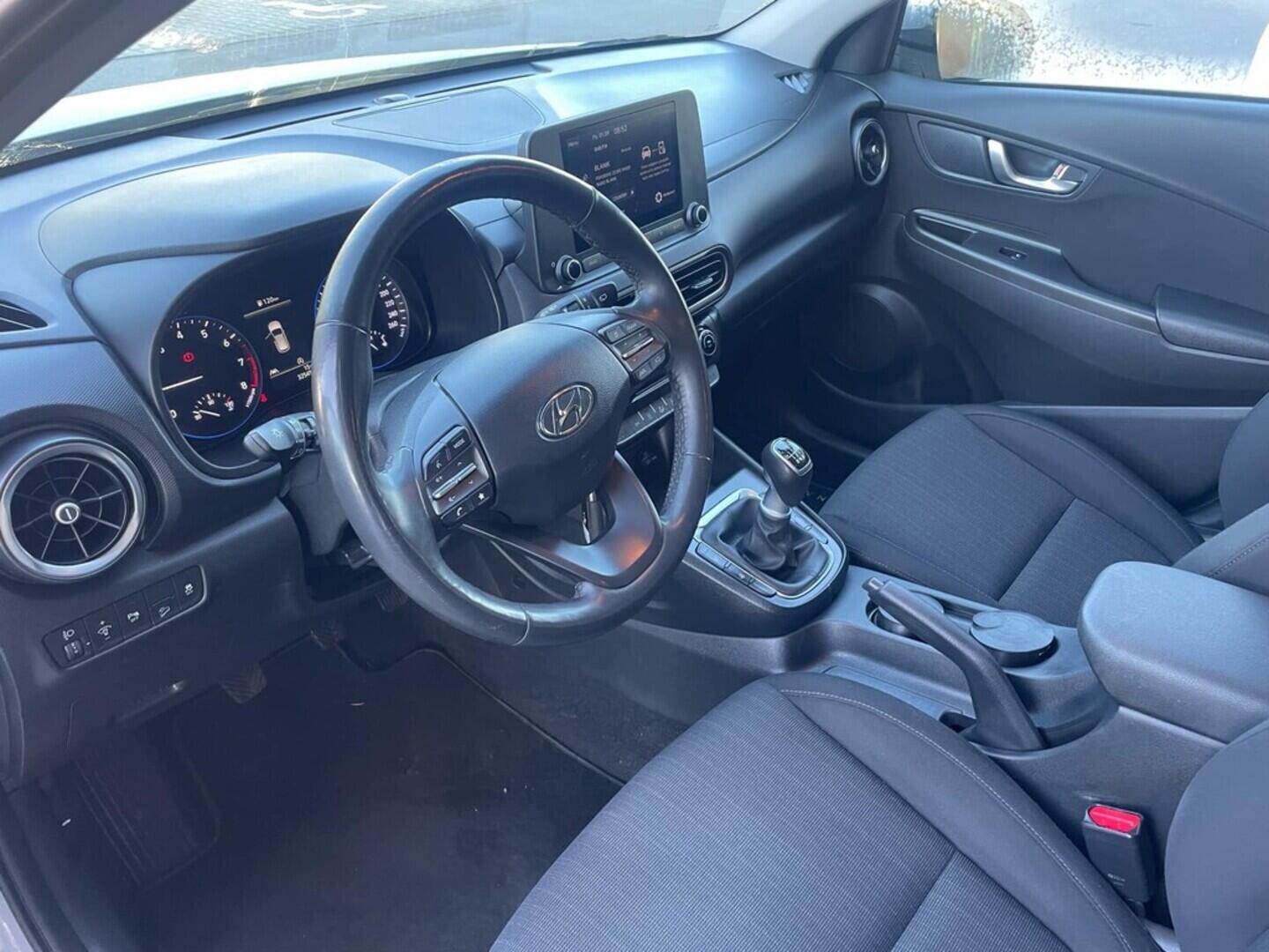 OC199V00951_20.webp_KONA Smart 1.0 TGDI 88 kW manuál