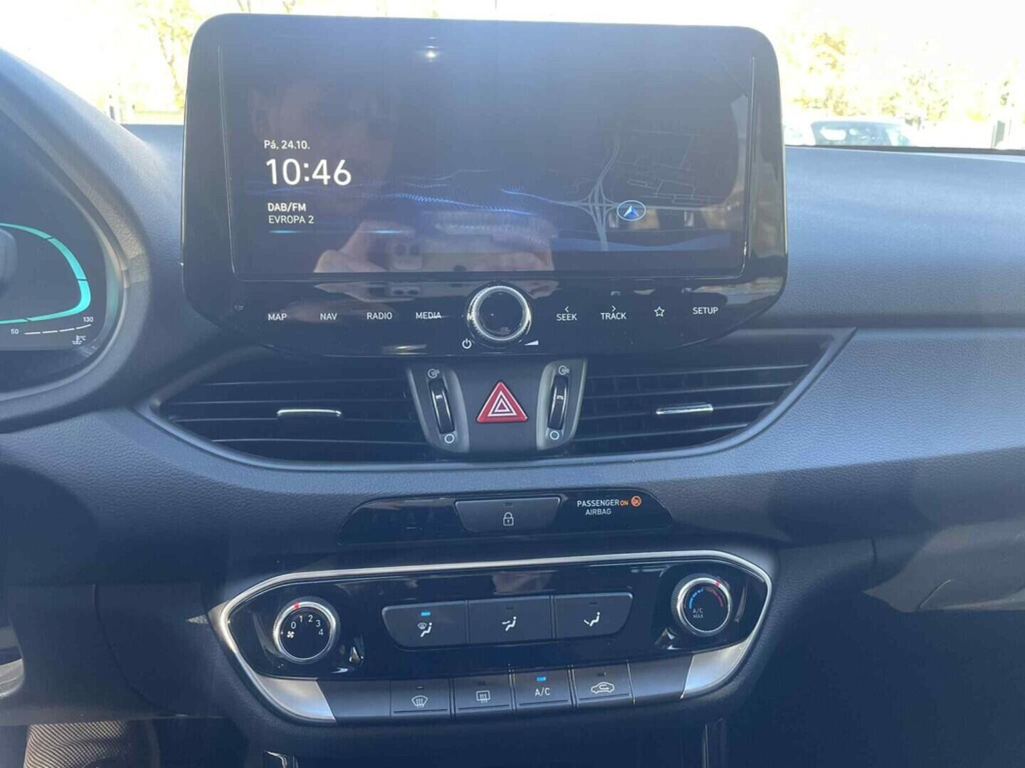 OC199V00991_24.webp_I30 SMART 1.5 TGDI 103 kW automat, DPH