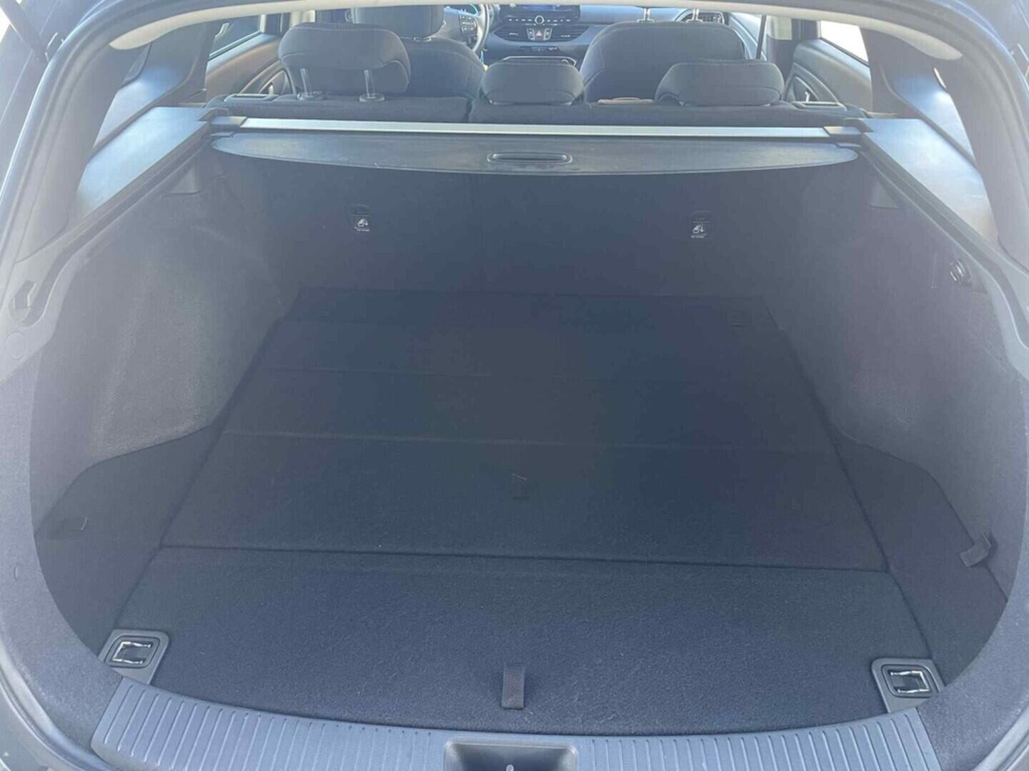 OC199V00991_31.webp_I30 SMART 1.5 TGDI 103 kW automat, DPH