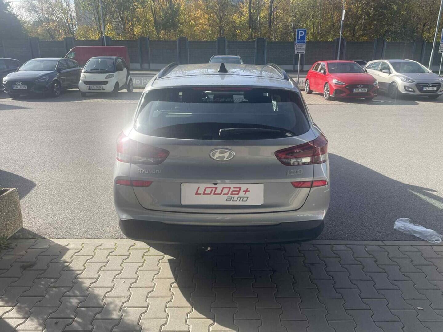 OC199V00993_14.webp_I30 SMART 1.5 TGDI 103 kW automat, DPH