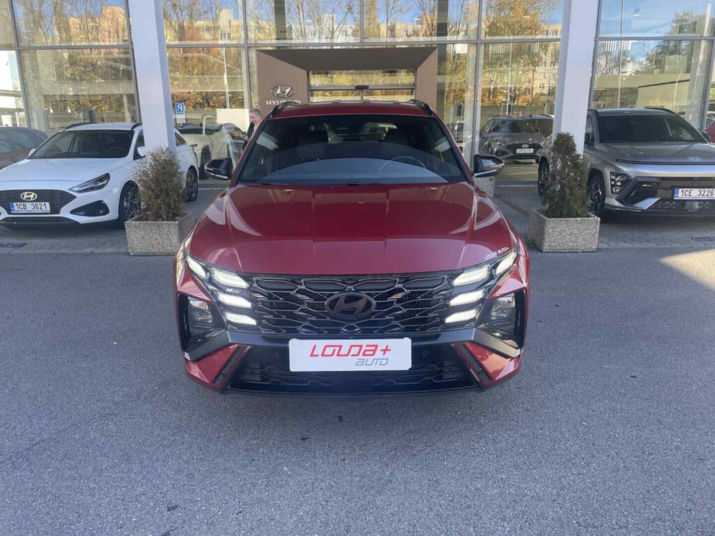 OC199V00994_14.webp_TUCSON N-line 1.6 HEV 176 kW automat, DPH