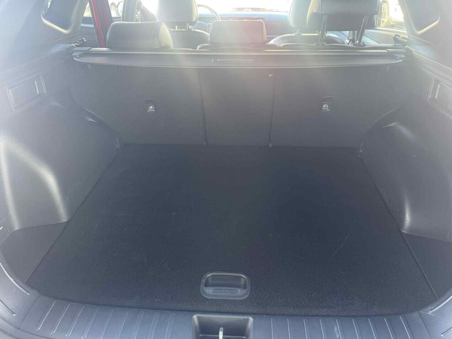 OC199V00994_35.webp_TUCSON N-line 1.6 HEV 176 kW automat, DPH