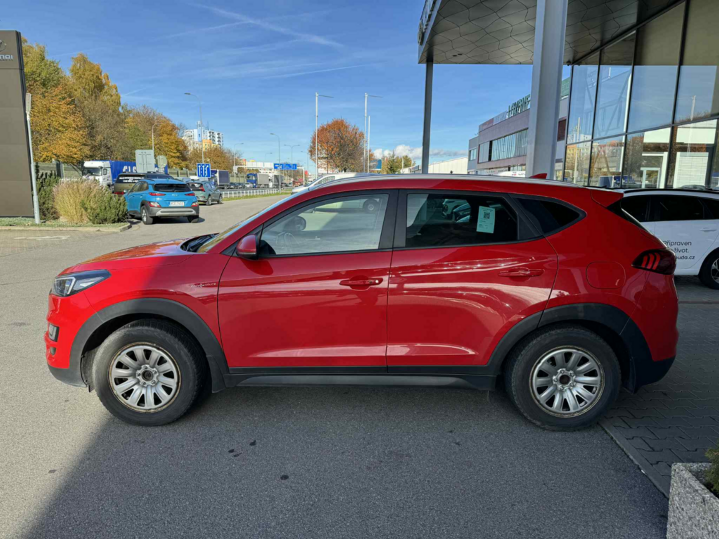 OC199V00995_11.webp_TUCSON Adventure 1.6  100 kW manuál