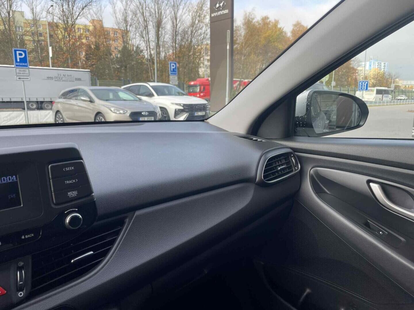 OC199V00999_28.webp_I30 START 1.4  73 kW manuál