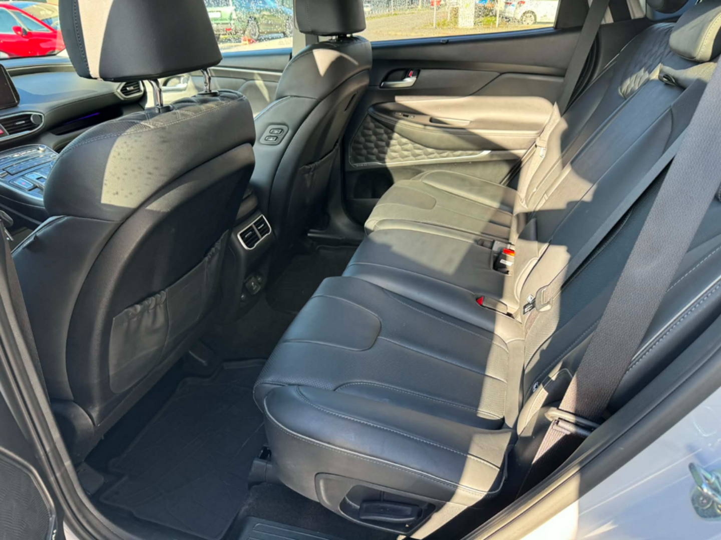 OC199V01001_34.webp_SANTA FE Luxury 2.2 CRDI 147 kW automat, DPH