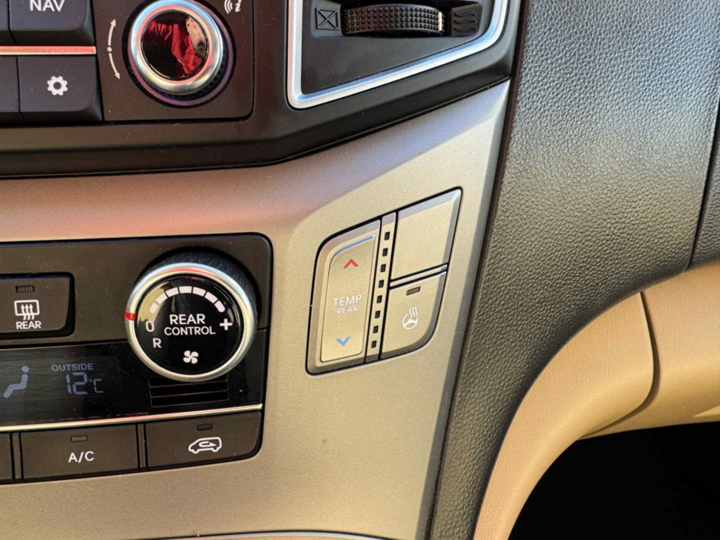 OC199V01010_25.webp_H 1  2.5  125 kW automat, DPH