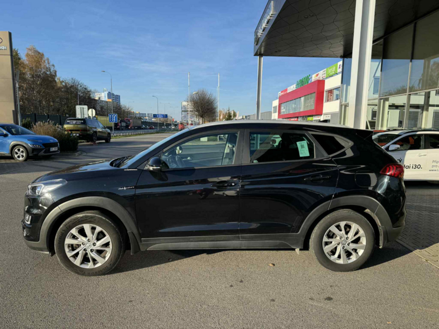 OC199V01012_11.webp_TUCSON Adventure 1.6  100 kW automat, DPH