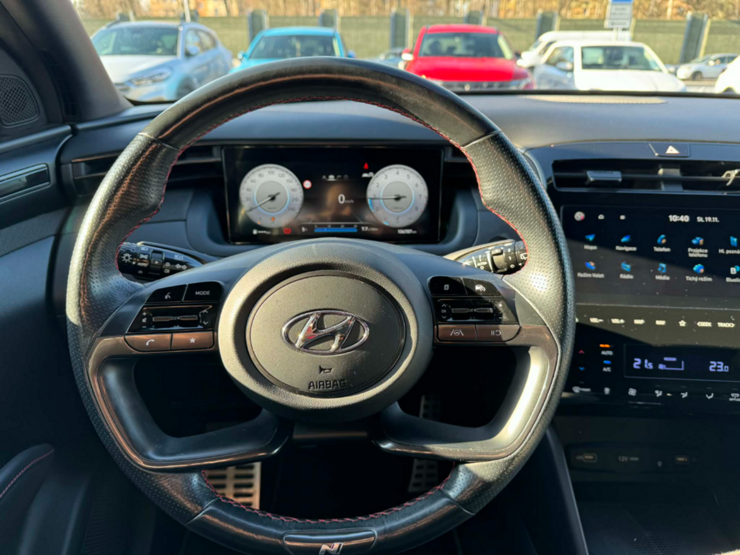 OC199V01024_23.webp_TUCSON N-line 1.6  110 kW manuál