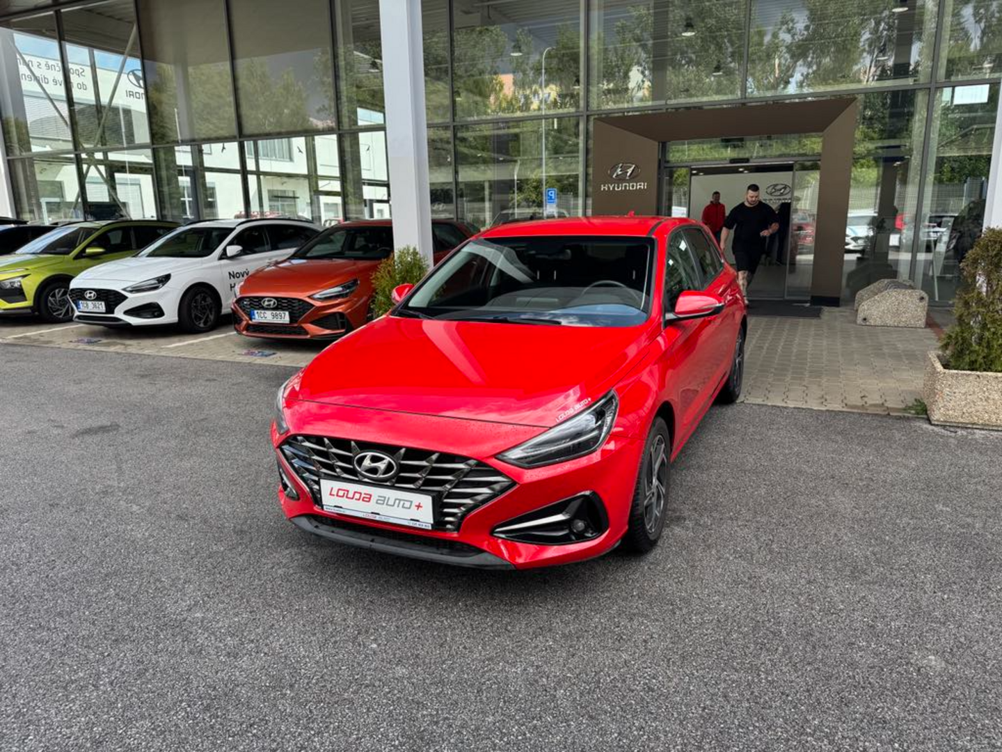 OC199V01027_10.webp_I30 Smart 1.5 DPI 81 kW manuál, DPH