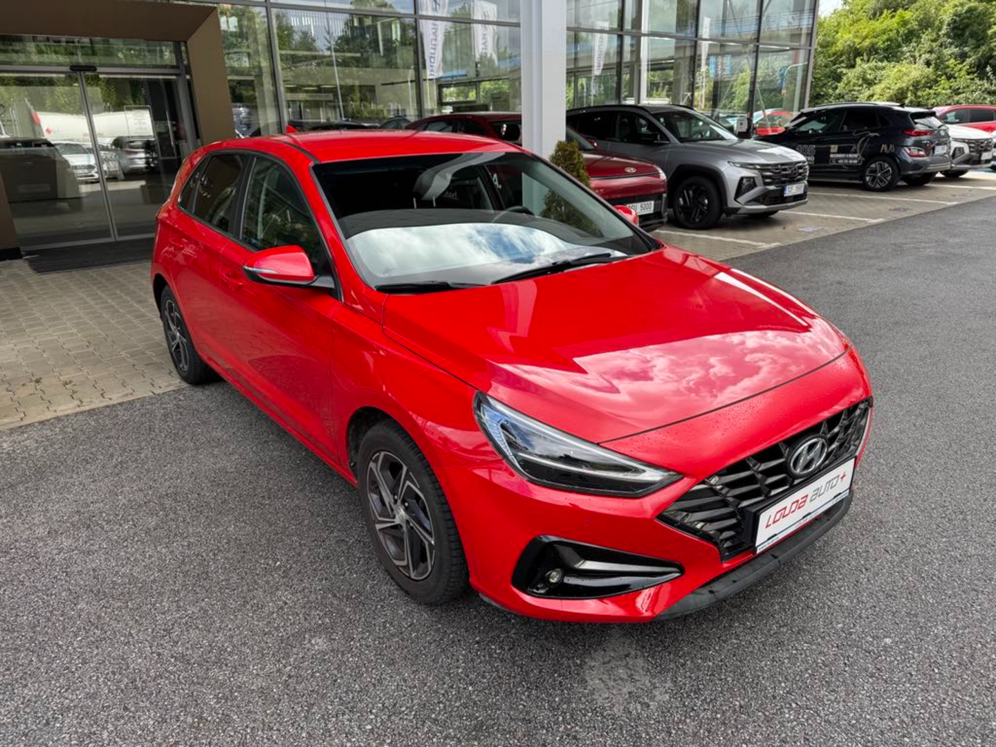 OC199V01027_15.webp_I30 Smart 1.5 DPI 81 kW manuál, DPH