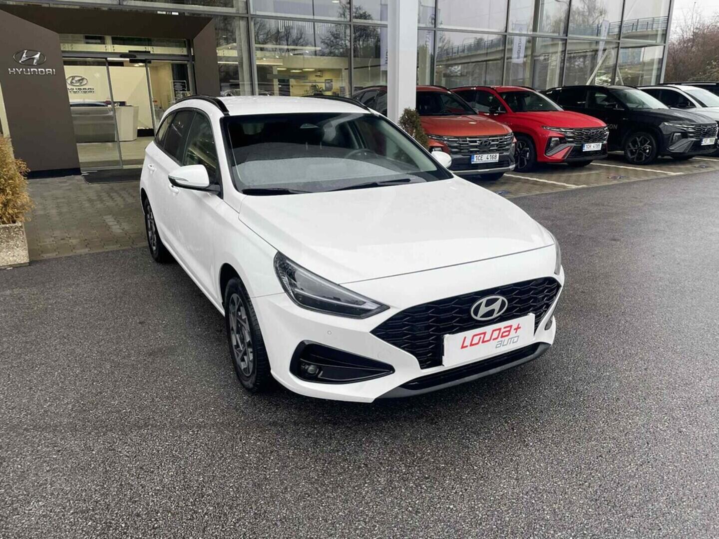 OC199V01033_12.webp_I30 Smart Climate 1.5 DPI 70 kW manuál, DPH