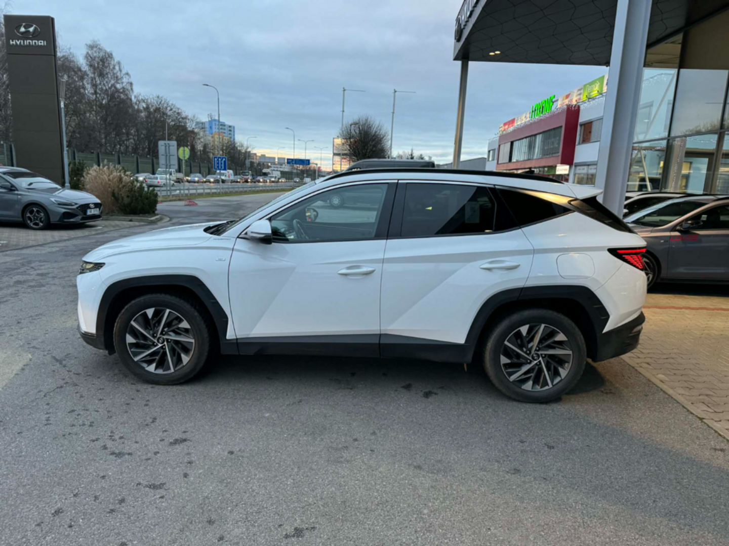 OC199V01039_11.webp_TUCSON Smart 1.6 TGDI 110 kW automat