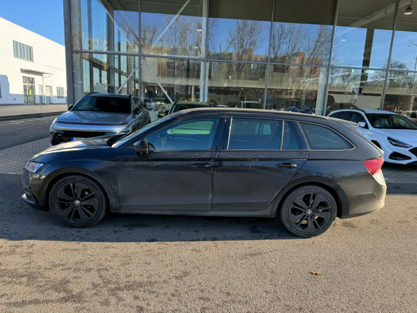 OC199V01043_11.webp_OCTAVIA SportLine 2.0 TDI 110 kW automat