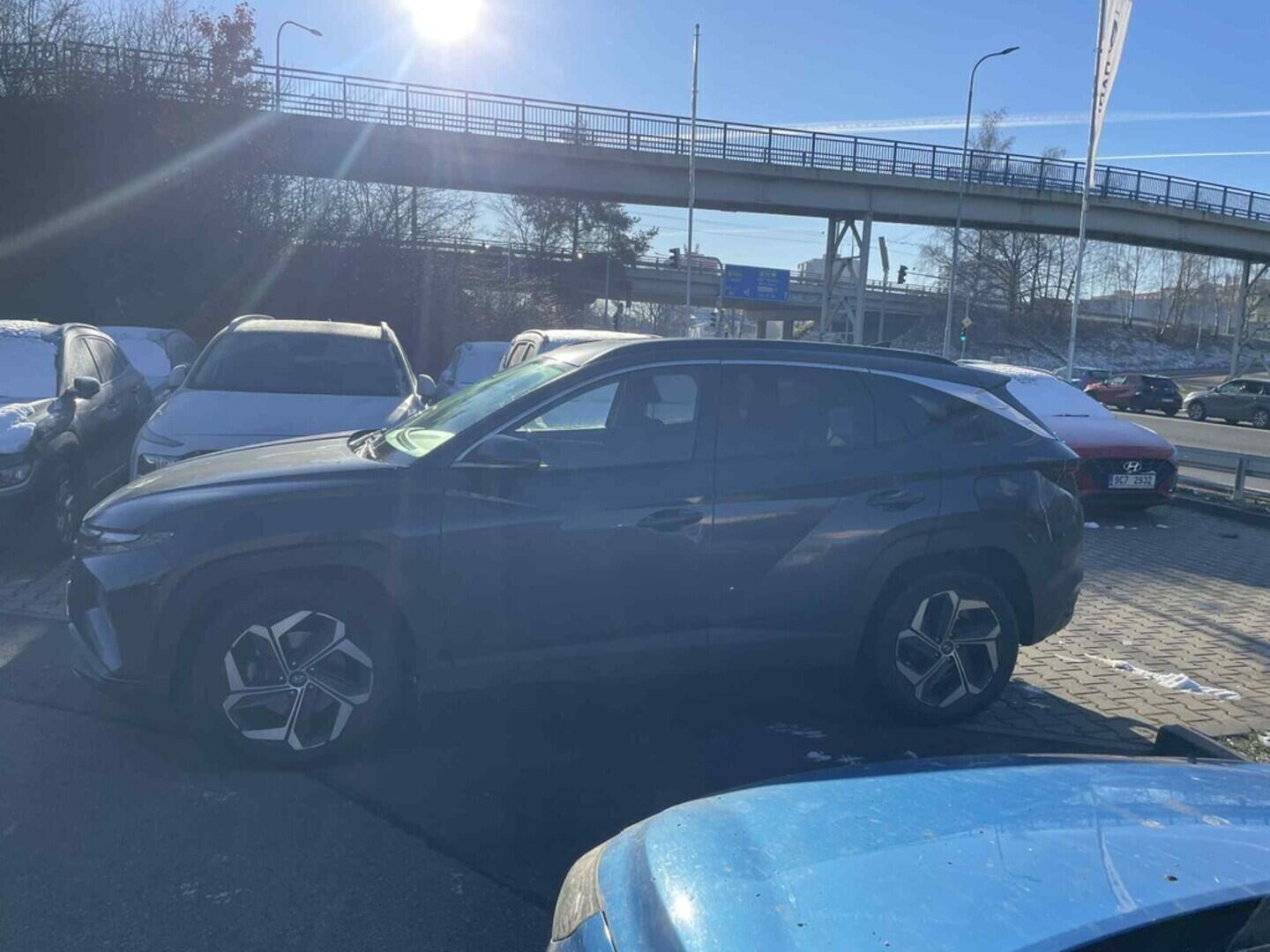 OC199V01049_11.webp_TUCSON SMART NAV 1.6 HEV 132 kW automat