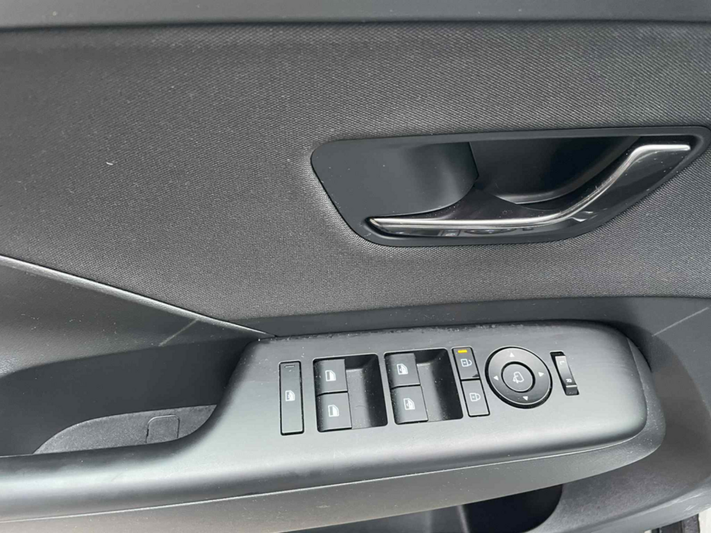 OC199V01064_22.webp_KONA N-line 1.6 TGDI 102 kW manuál