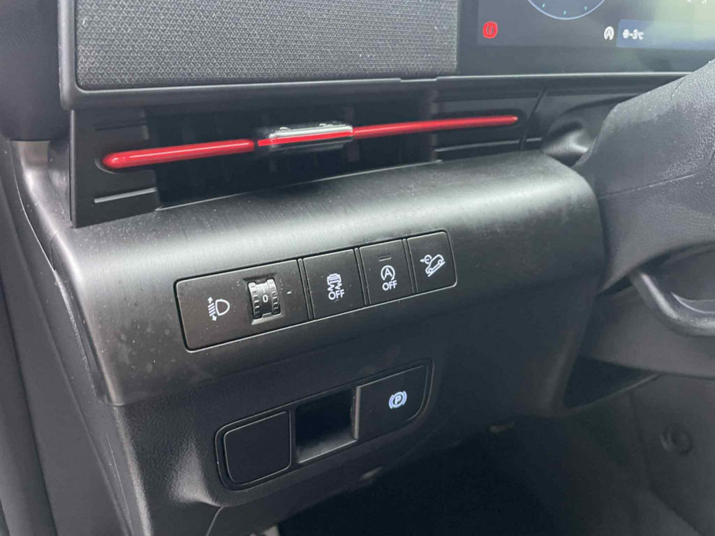 OC199V01064_23.webp_KONA N-line 1.6 TGDI 102 kW manuál