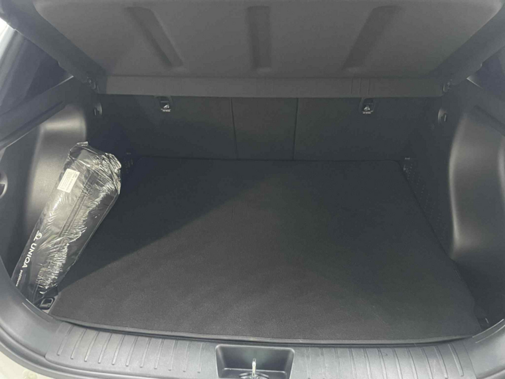 OC199V01064_35.webp_KONA N-line 1.6 TGDI 102 kW manuál