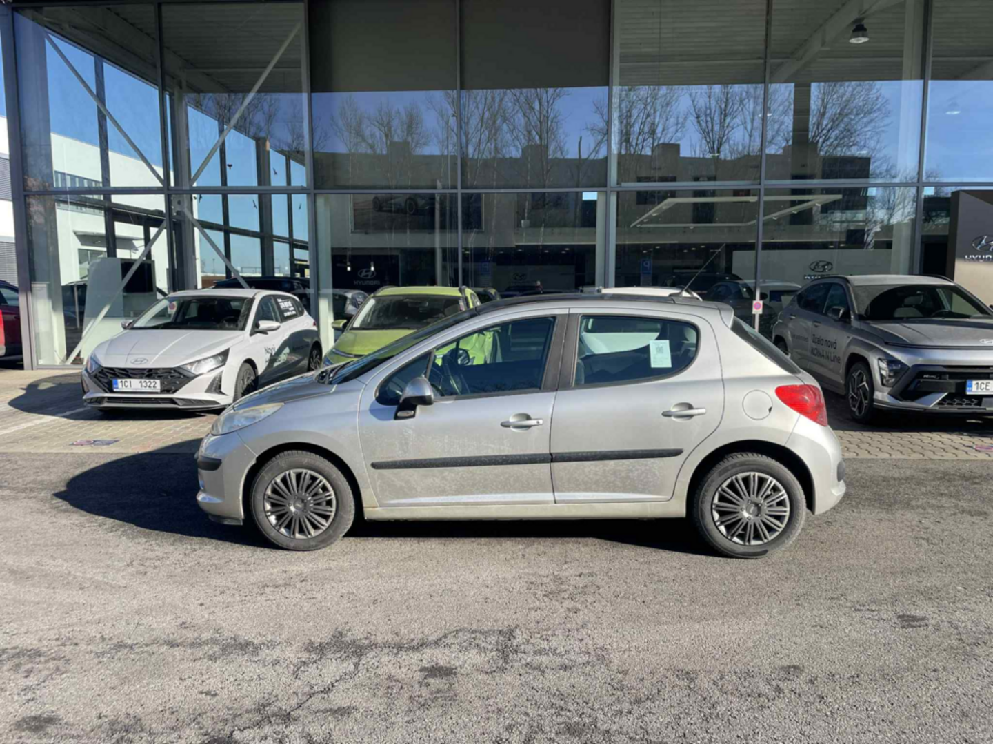 OC199V01071_11.webp_207  1.4 i 54 kW manuál