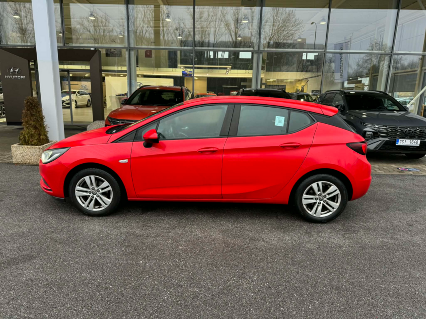 OC199V01074_11.webp_ASTRA  1.4 i 74 kW manuál