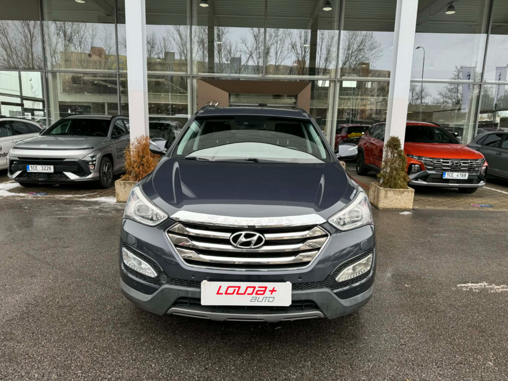 OC199V01083_17.webp_SANTA FE Premium 2.2 CRDI 145 kW automat