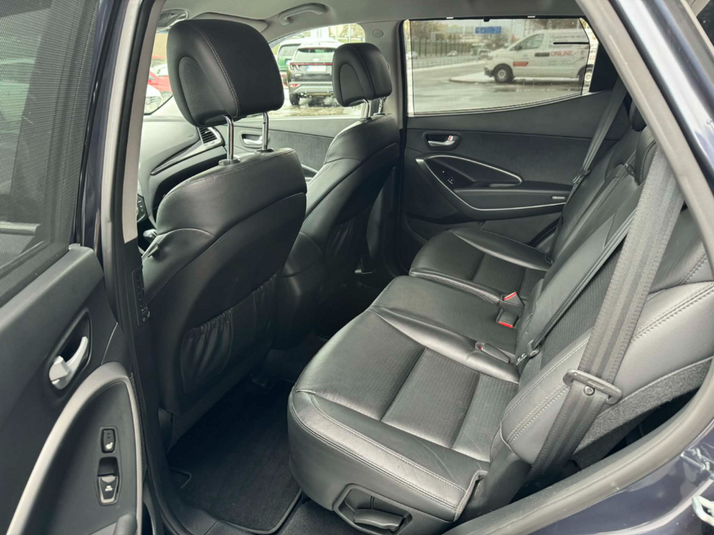 OC199V01083_29.webp_SANTA FE Premium 2.2 CRDI 145 kW automat