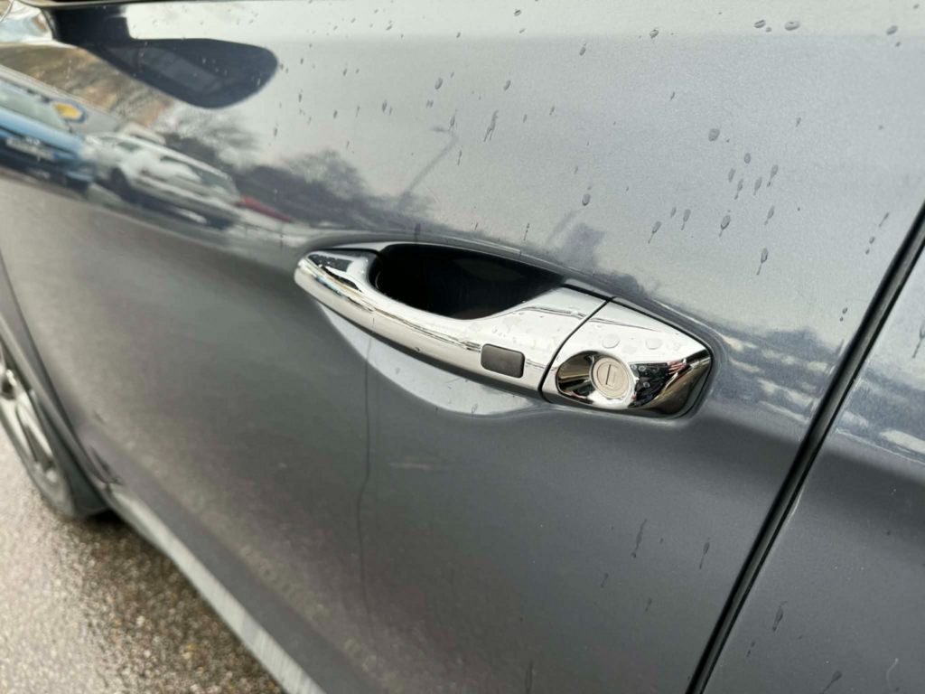 OC199V01083_33.webp_SANTA FE Premium 2.2 CRDI 145 kW automat