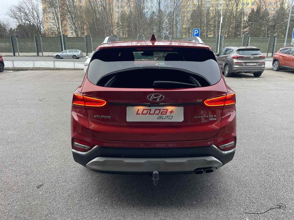 OC199V01089_16.webp_SANTA FE Style Premium 2.2 CRDI 147 kW automat, DPH