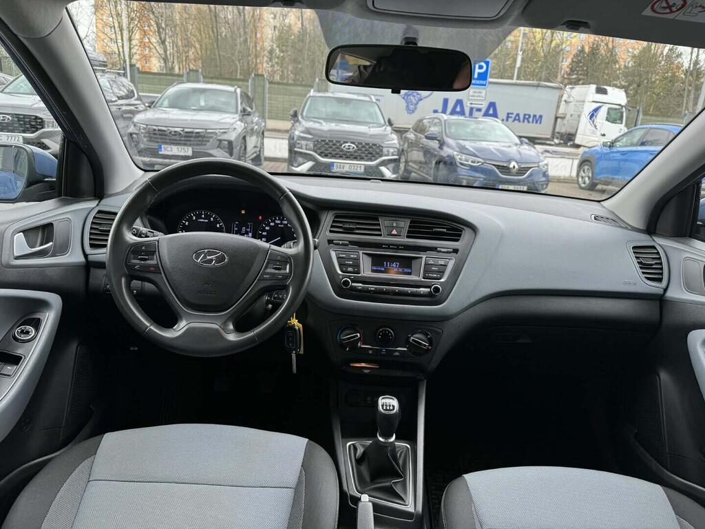 OC199V01093_19.webp_I20 Comfort 1.2 MPI 61 kW manuál