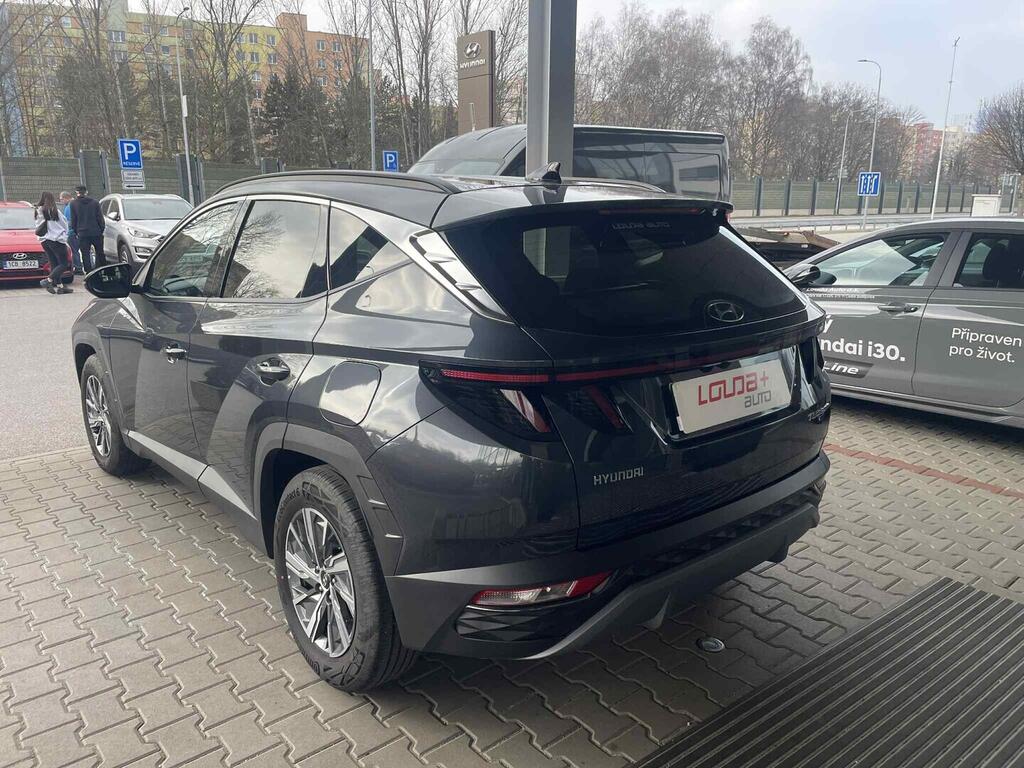 OC199V01104_11.webp_TUCSON Smart NAV 1.6 TGDI 110 kW manuál