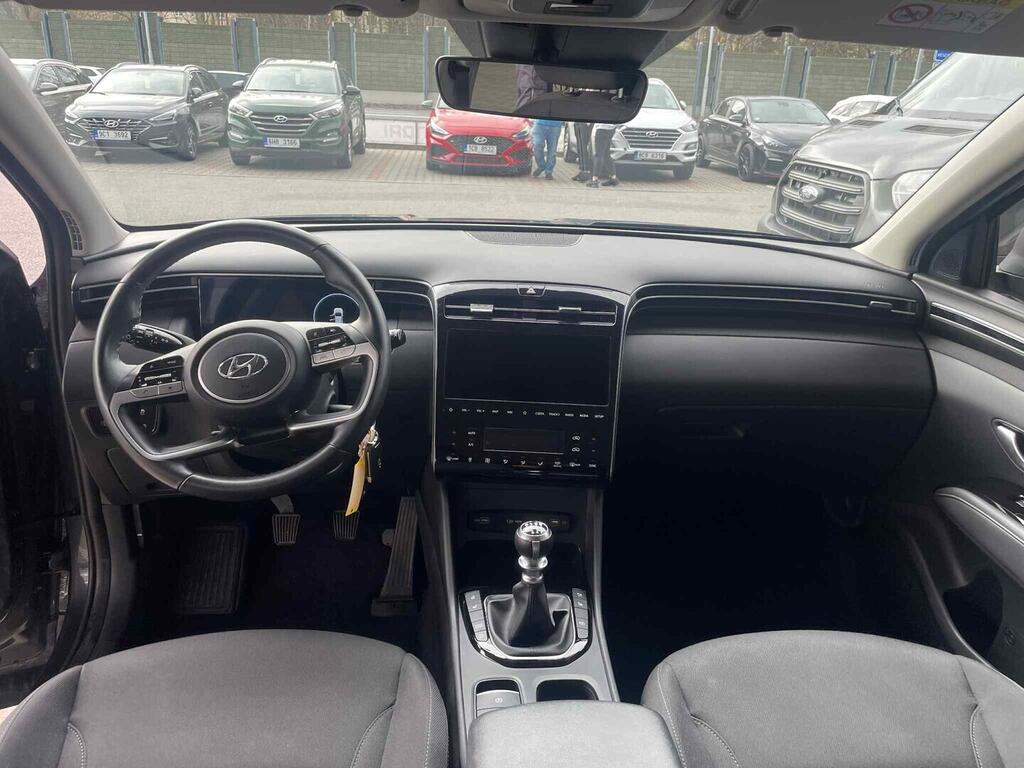 OC199V01104_32.webp_TUCSON Smart NAV 1.6 TGDI 110 kW manuál