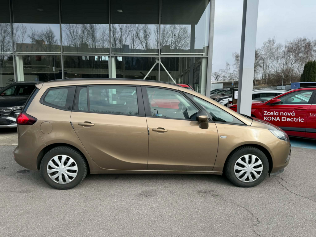 OC199V01105_11.webp_ZAFIRA  2.0 CDTI 96 kW manuál