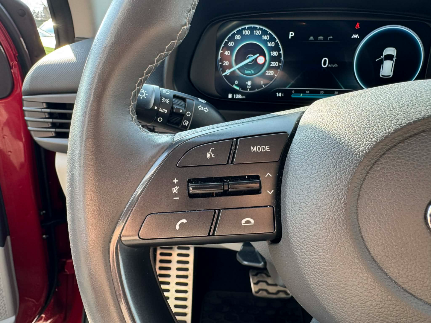 OC199V01117_27.webp_BAYON Style Premium 1.0 T-GDI 88 kW automat