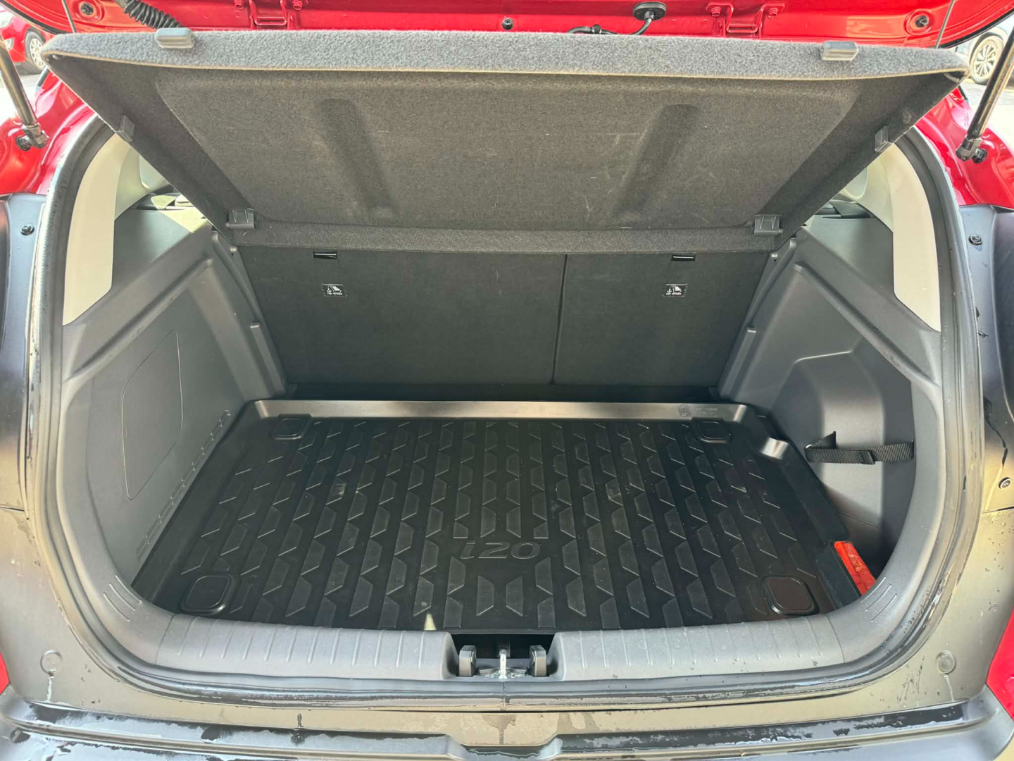 OC199V01117_32.webp_BAYON Style Premium 1.0 T-GDI 88 kW automat