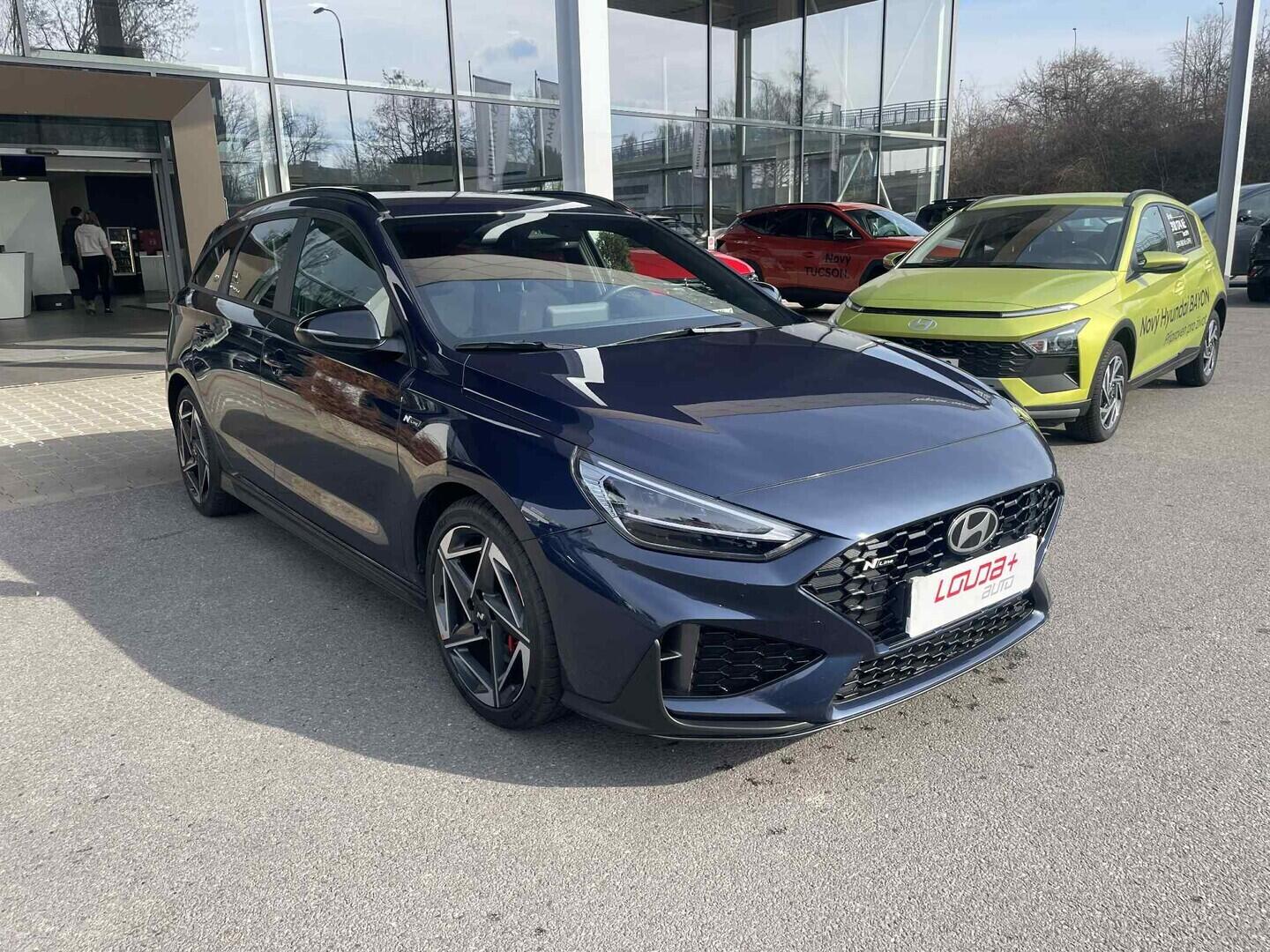 OC199V01120_12.webp_I30 N-line  1.5  103 kW automat