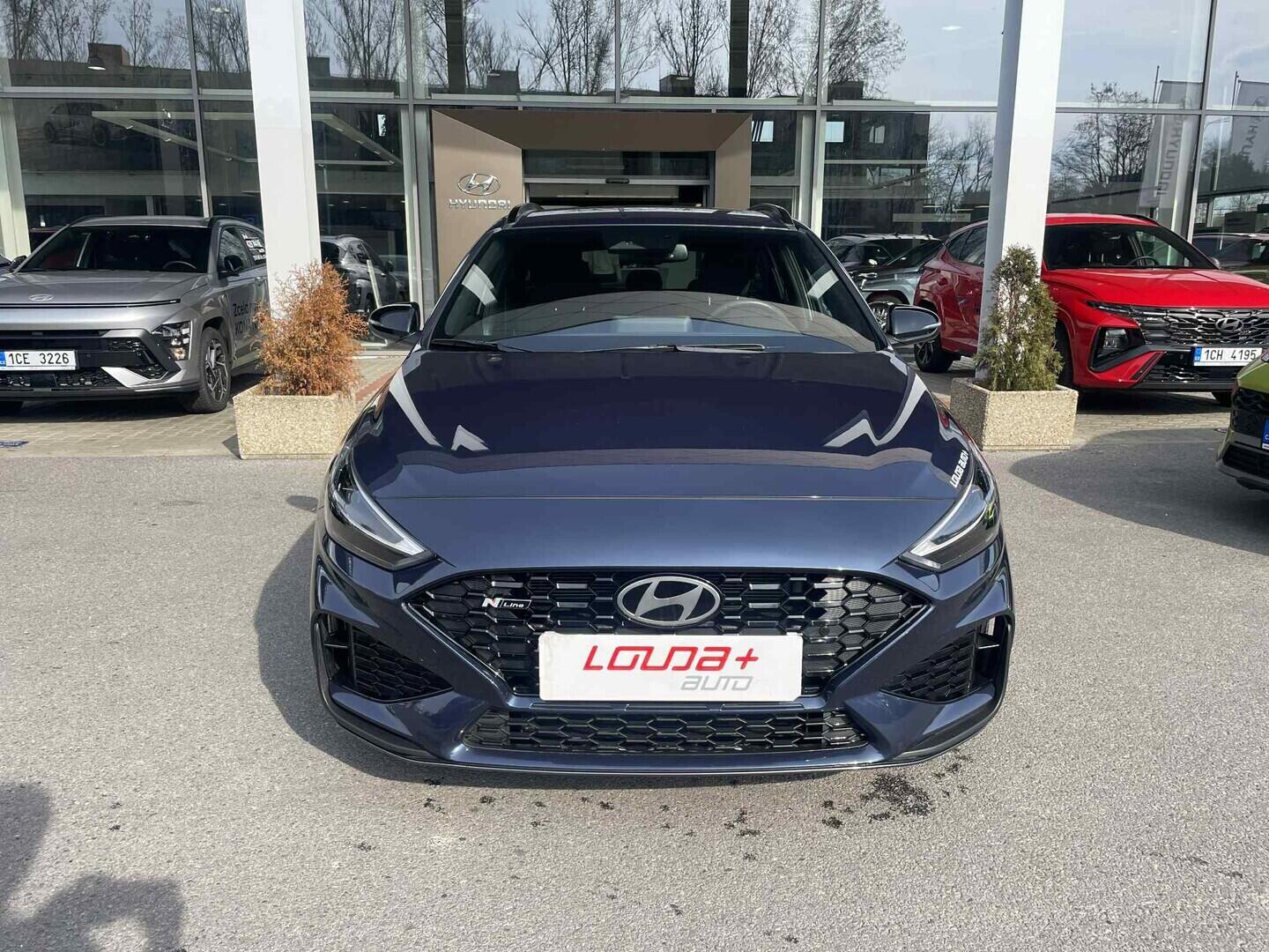 OC199V01120_14.webp_I30 N-line  1.5  103 kW automat