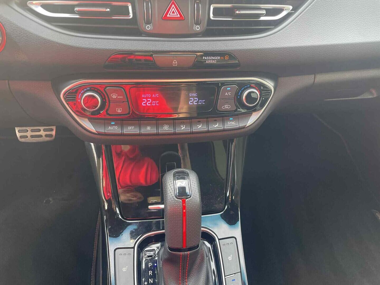 OC199V01120_19.webp_I30 N-line  1.5  103 kW automat