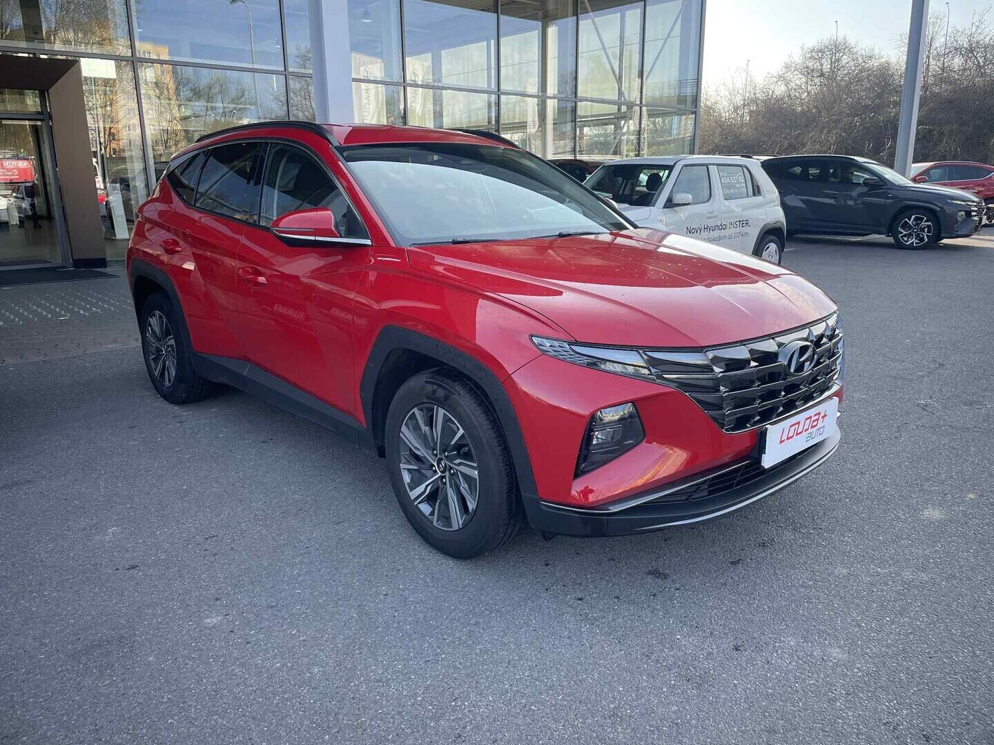 OC199V01123_12.webp_TUCSON Smart nav 1.6 T-GDI 110 kW manuál