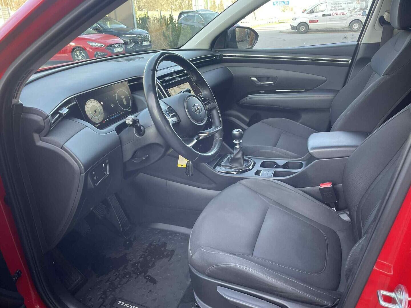 OC199V01123_18.webp_TUCSON Smart nav 1.6 T-GDI 110 kW manuál