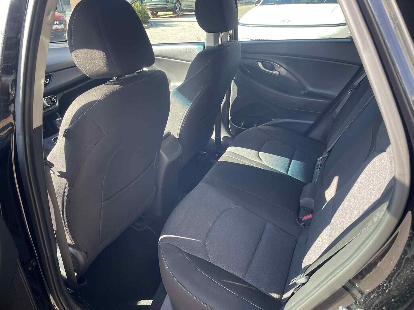 OC199V01124_28.webp_I30 Smart 1.5 T-GDI 117 kW automat