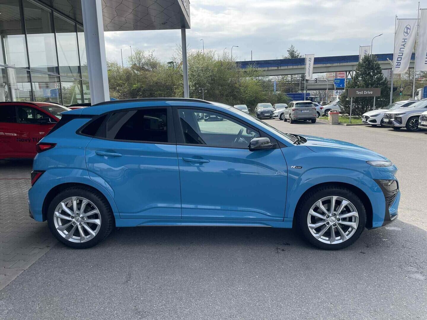 OC199V01126_15.webp_KONA N-line 1.0 T-GDI 88 kW manuál