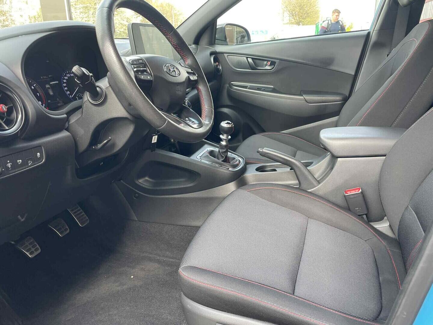 OC199V01126_19.webp_KONA N-line 1.0 T-GDI 88 kW manuál