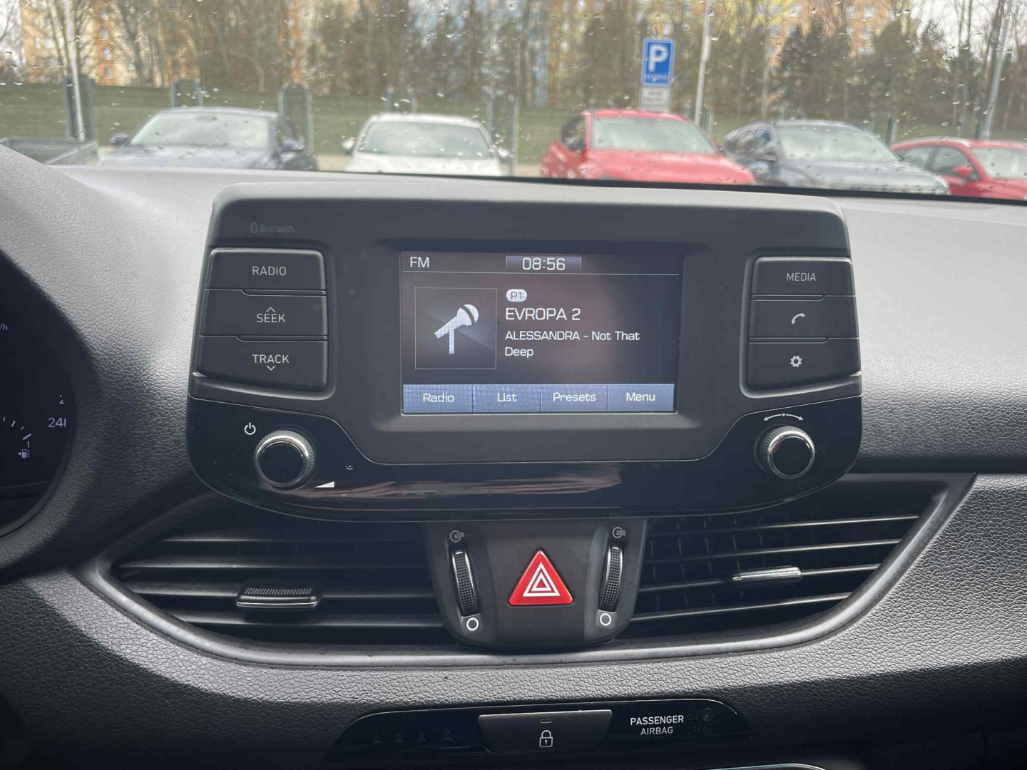 OC199V01130_24.webp_I30 Style 1.6 CRDI 81 kW automat