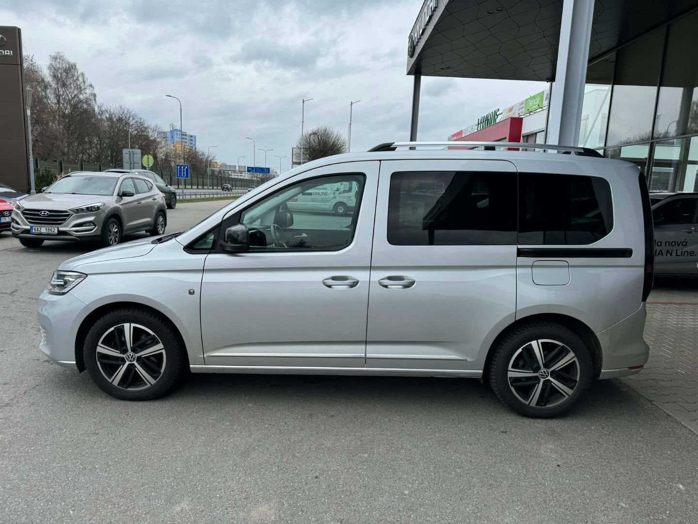 OC199V01131_11.webp_CADDY  2.0 TDI 90 kW manuál