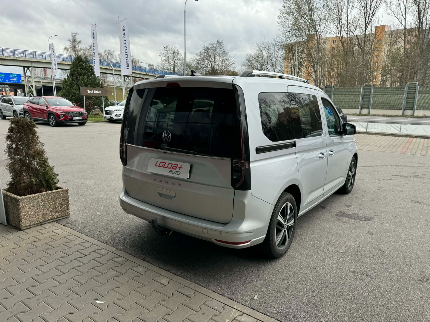 OC199V01131_12.webp_CADDY  2.0 TDI 90 kW manuál