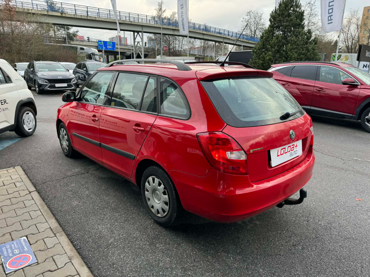 OC199V01135_12.webp_FABIA  1.2 HTP 51 kW manuál