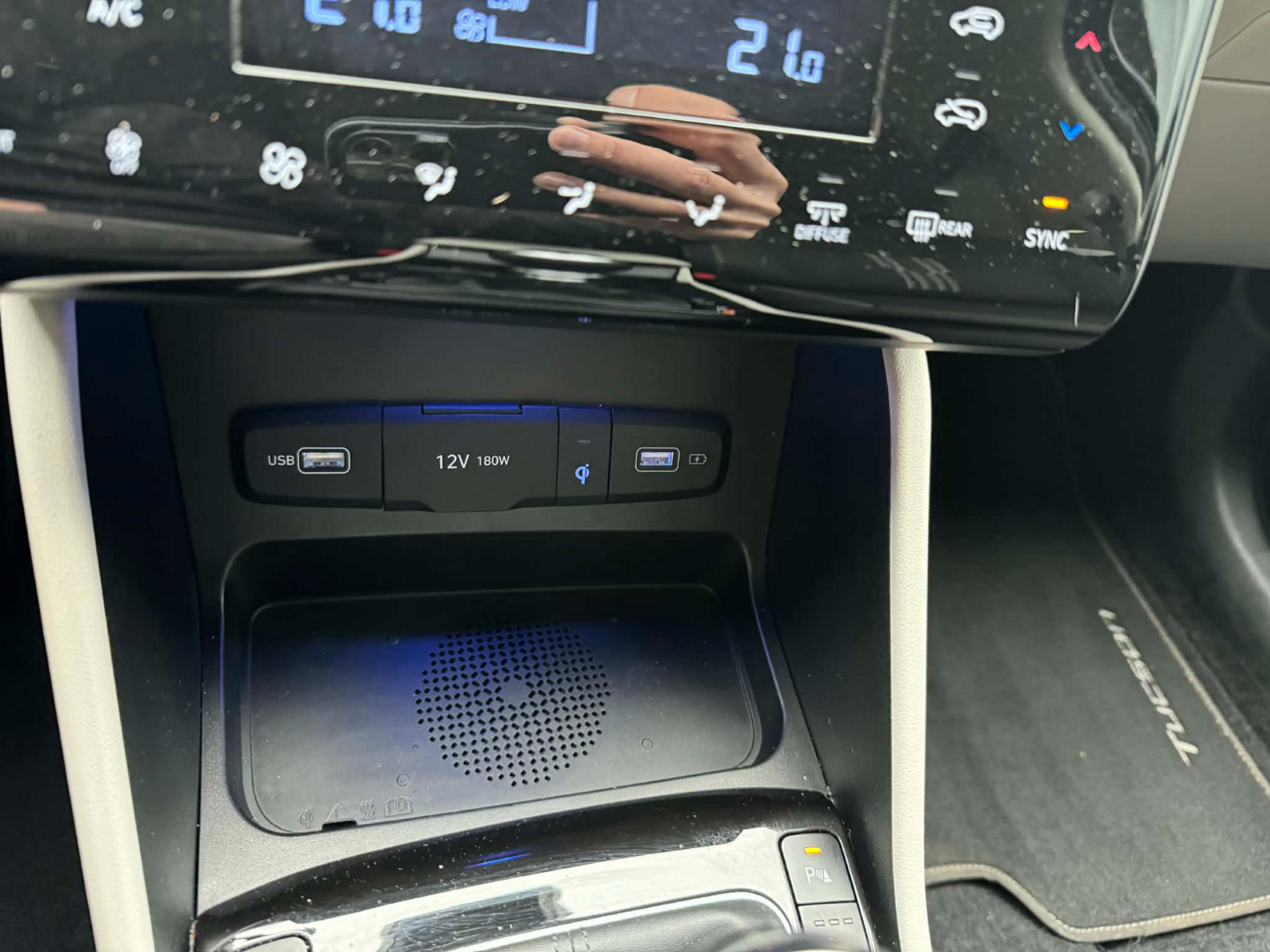 OC199V01143_23.webp_TUCSON Style 1.6 T-GDI 110 kW manuál