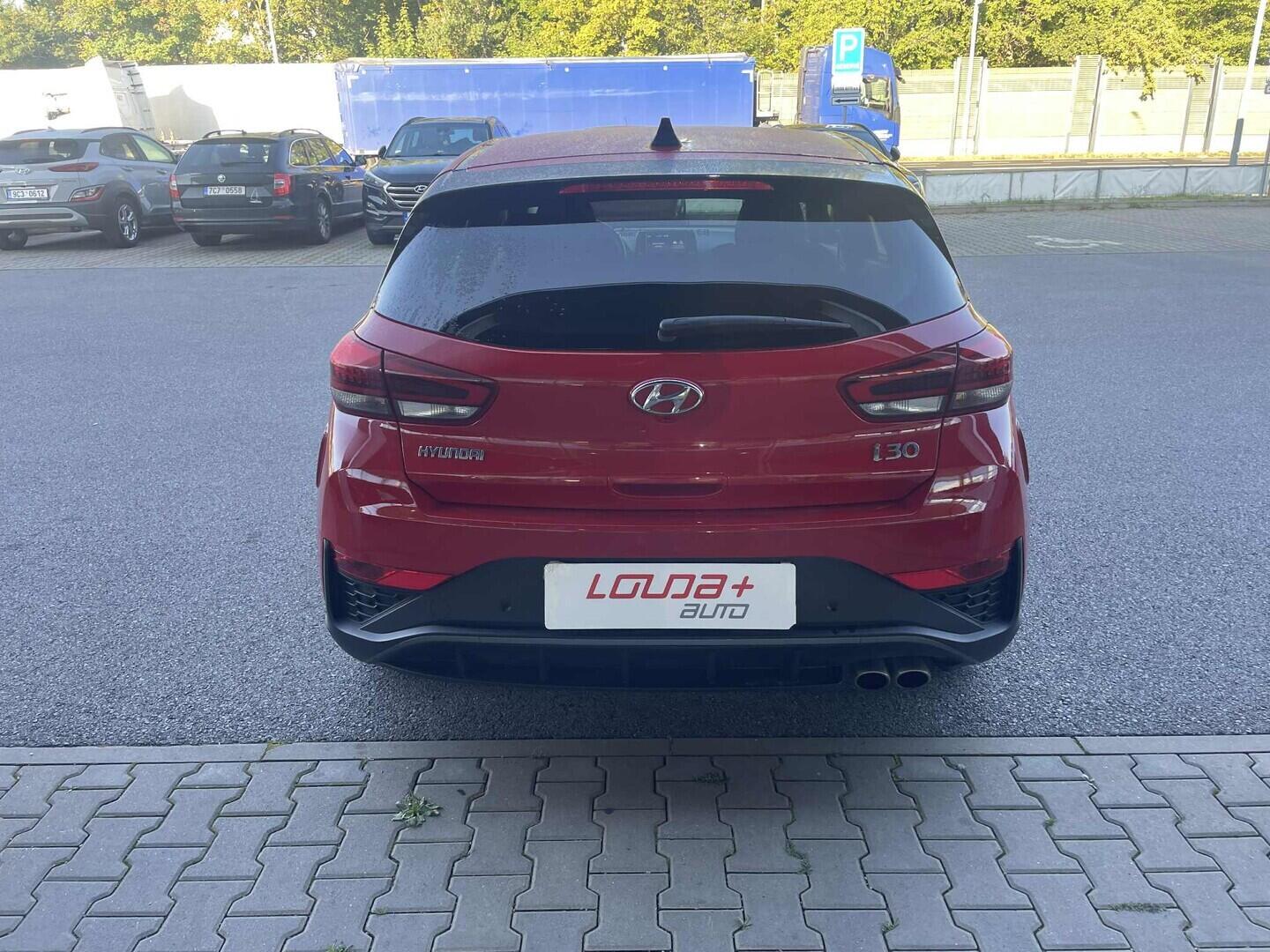 OC199V01148_15.webp_I30 N-line 1.5 T-GDI 117 kW manuál