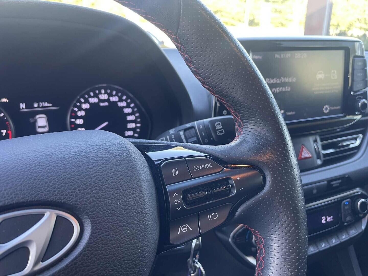 OC199V01148_21.webp_I30 N-line 1.5 T-GDI 117 kW manuál