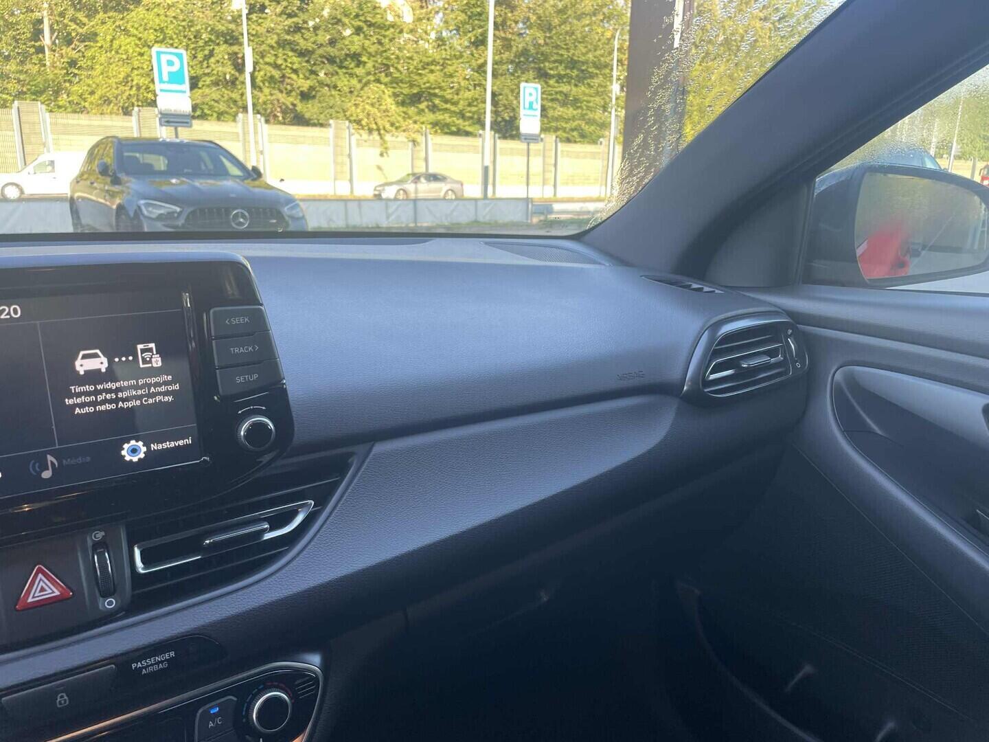 OC199V01148_22.webp_I30 N-line 1.5 T-GDI 117 kW manuál